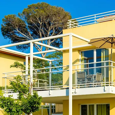 Appartement Duplex For 8 In