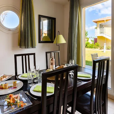 Duplex For 8 In Appartement Six-Fours-les-Plages